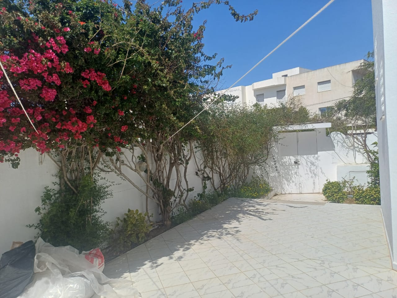 Ain Zaghouan&nbsp;Jardins de Carthage&nbsp;Location&nbsp;Maisons&nbsp;Maison et son �tage avec entr�es ind�pendantes