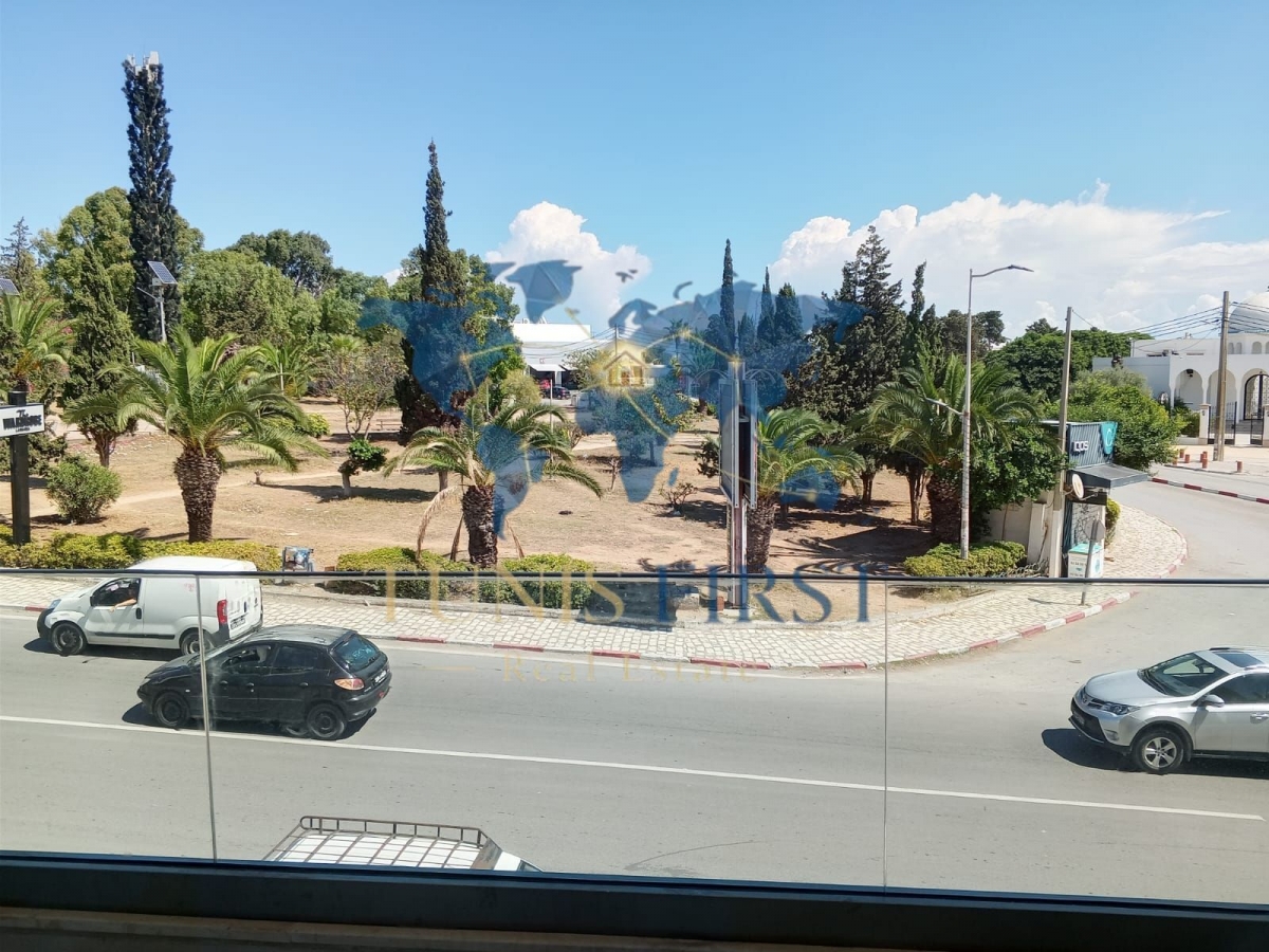 La Marsa&nbsp;Marsa Safsaf&nbsp;Bureaux & Commerces&nbsp;Bureau&nbsp;Partage bureau � la marsa