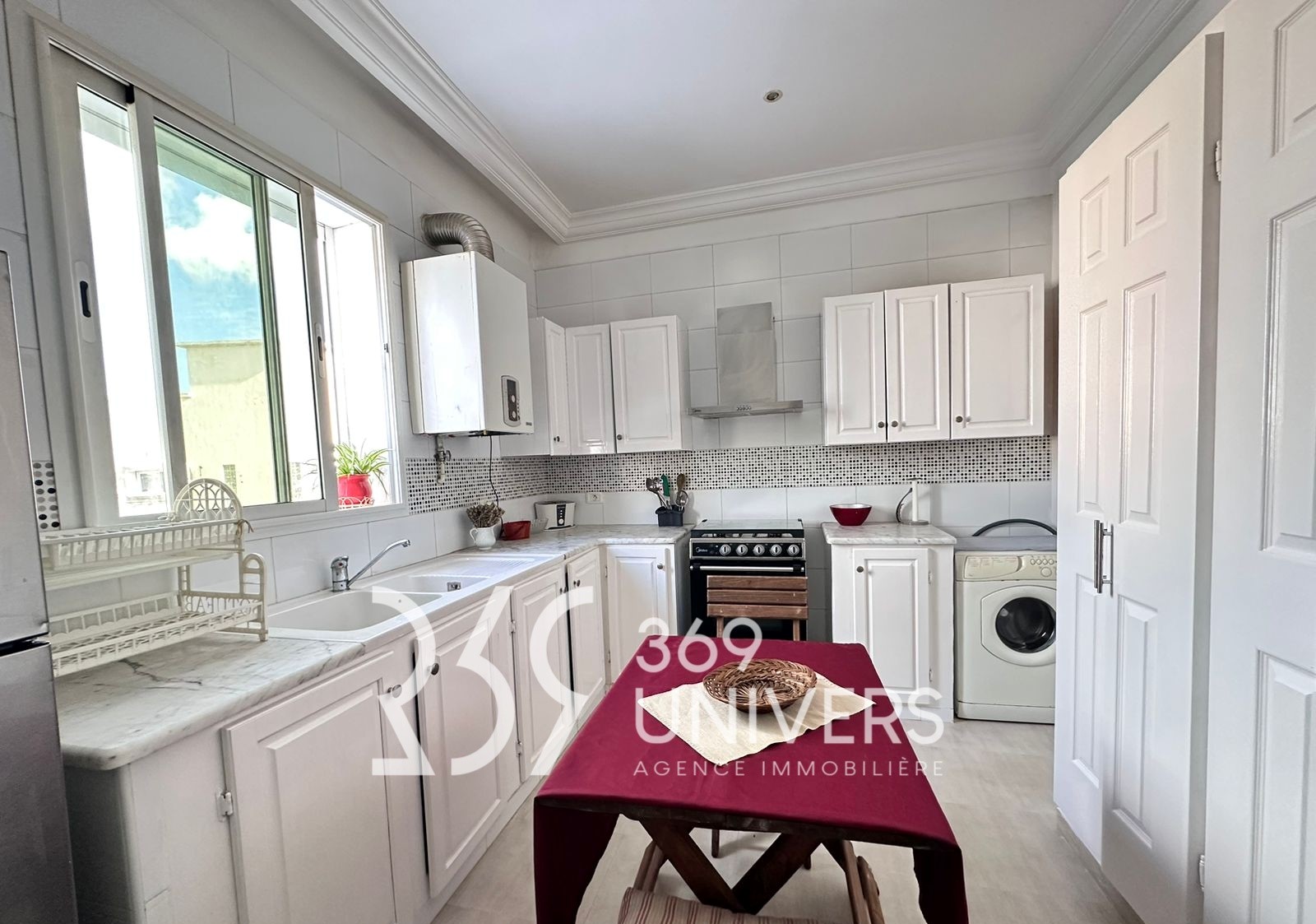 Carthage&nbsp;Carthage&nbsp;Location&nbsp;Appart. 3 pi�ces&nbsp;Etage de villa meubl� � carthage ref ra054