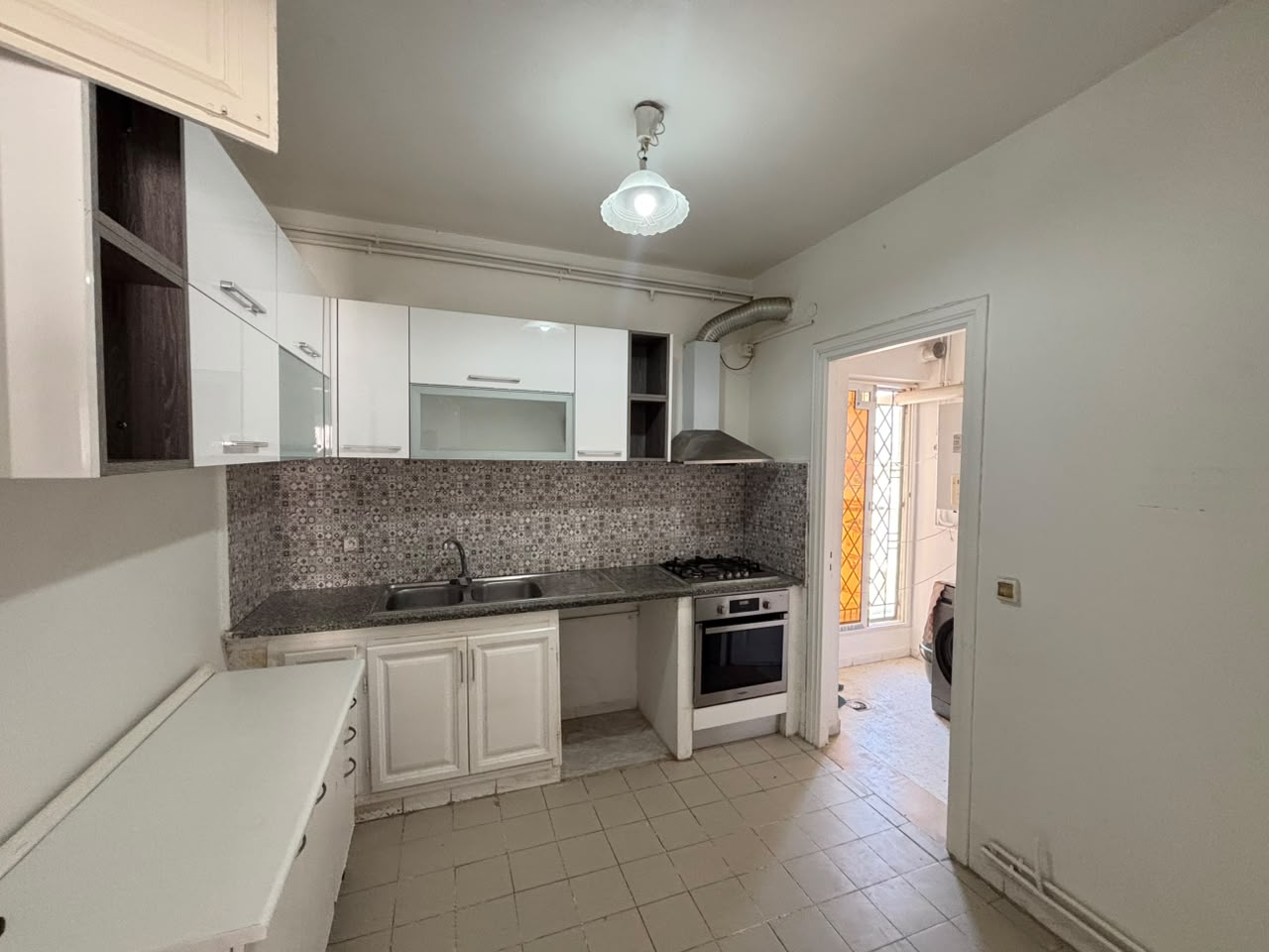 La Soukra&nbsp;Borj Louzir&nbsp;Location&nbsp;Appart. 3 pi�ces&nbsp;Appartement s3 a behi ladghem