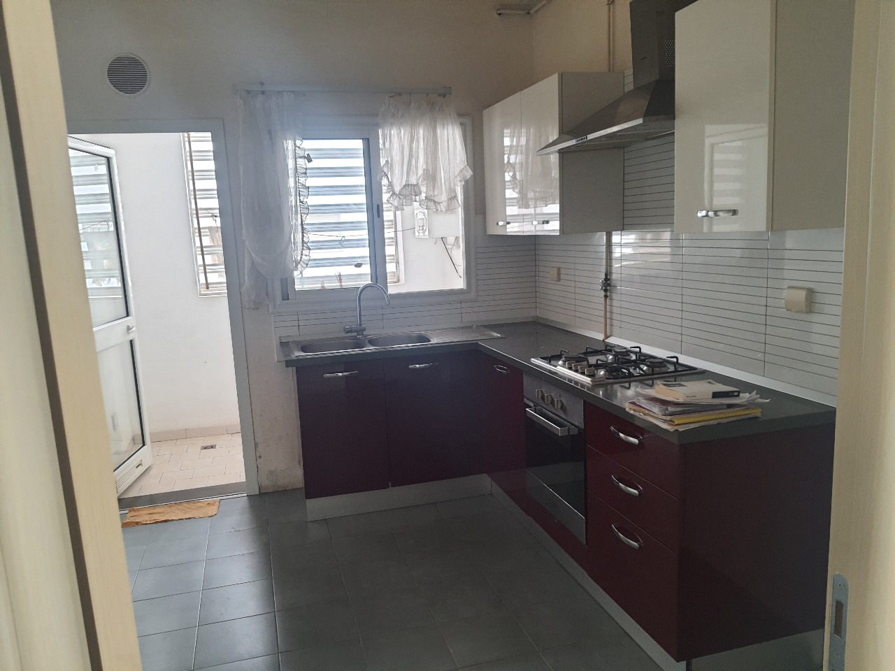 El Menzah&nbsp;El Menzah 9&nbsp;Location&nbsp;Appart. 3 pi�ces&nbsp;S plus 2 a el manzah 9c wb3613