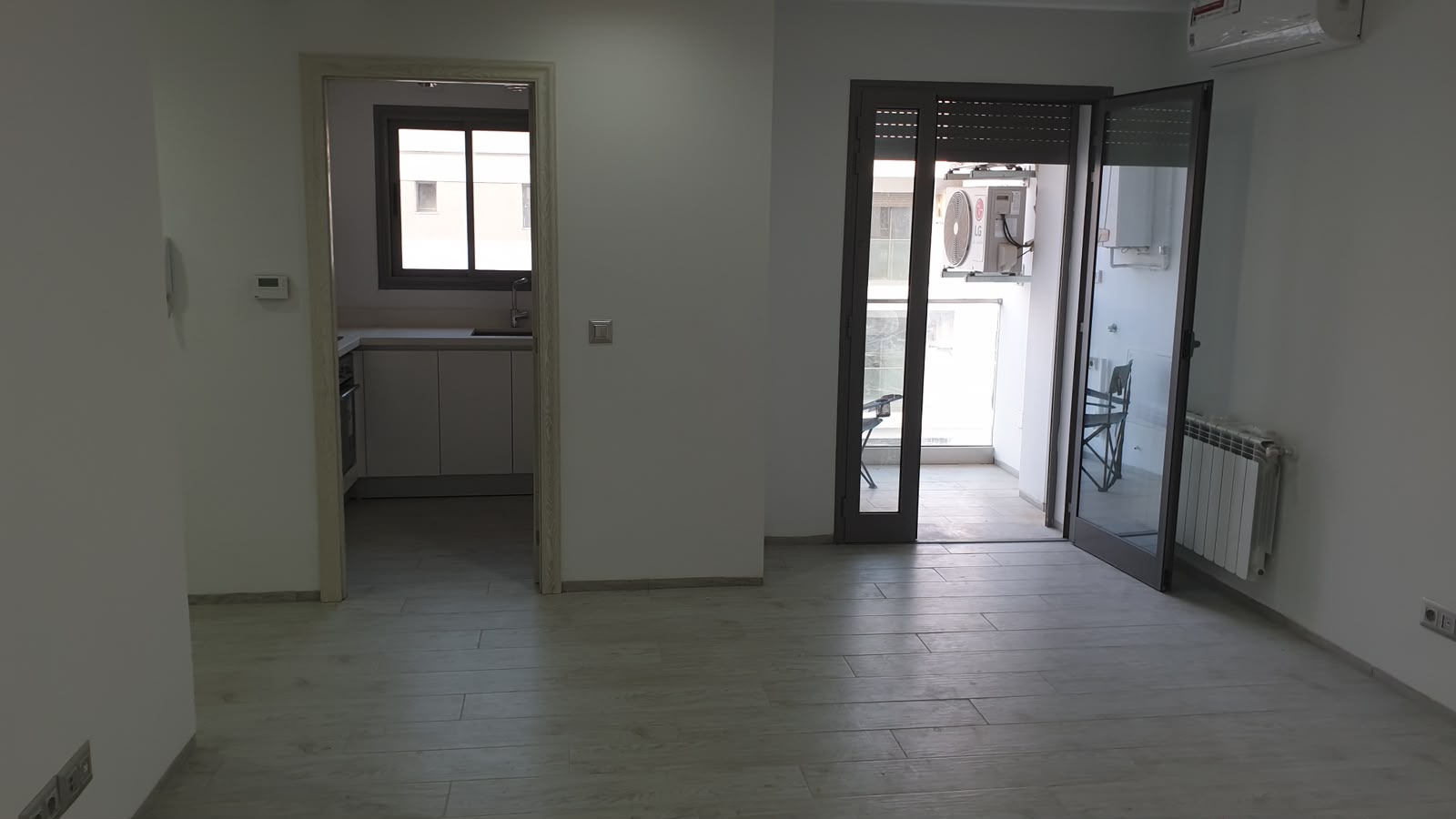 El Menzah&nbsp;El Menzah 9&nbsp;Location&nbsp;Appart. 2 pi�ces&nbsp;S plus 1 hst a el manzah 9c wb4545