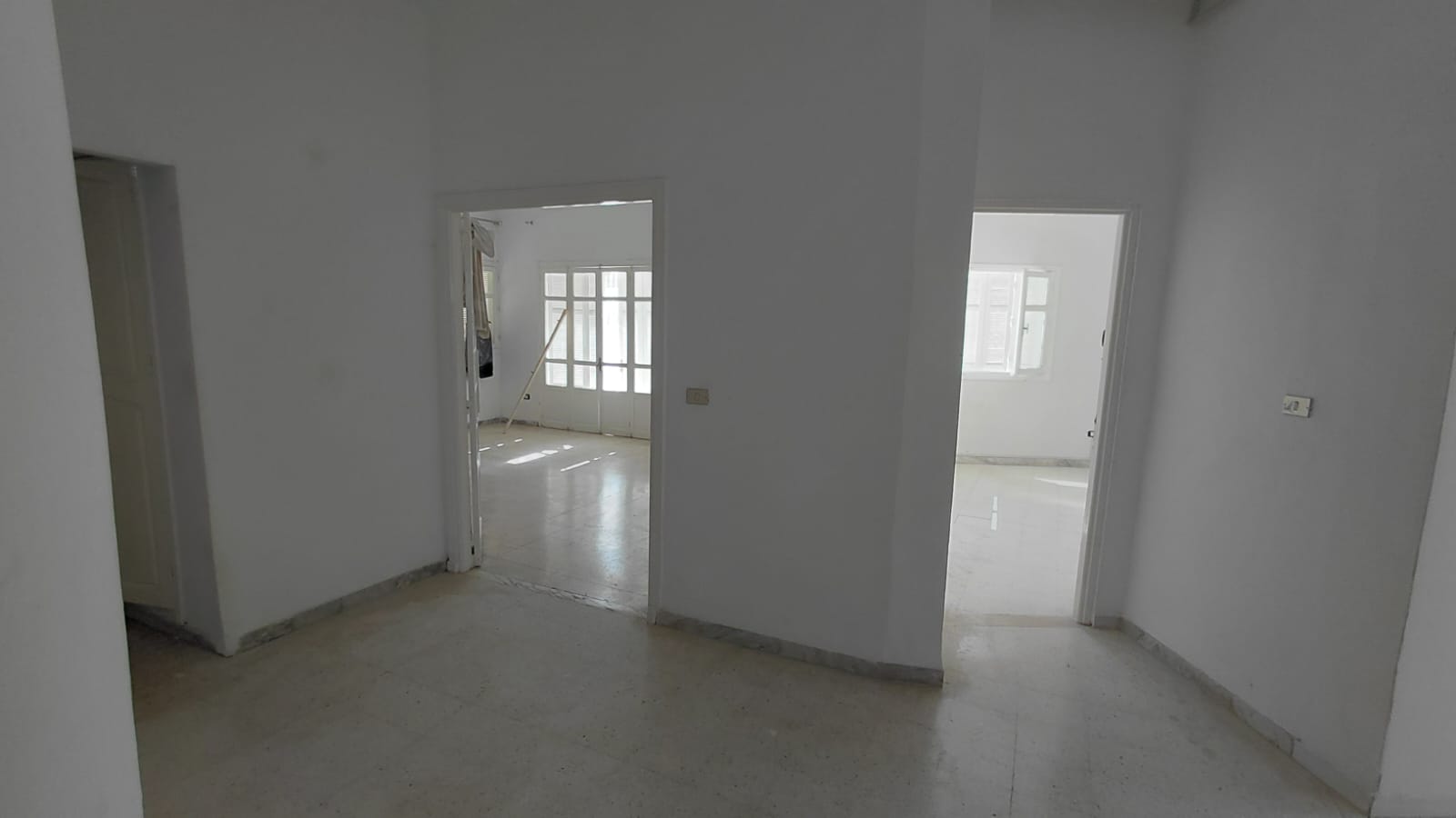 Ariana Ville&nbsp;El Menzah 7&nbsp;Location&nbsp;Maisons&nbsp;Rez de chauss�e de villa s5 a el manzah 7 wb4561