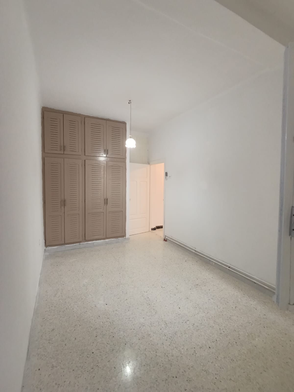 Cite El Khadra&nbsp;Cite El Khadra&nbsp;Location&nbsp;Maisons&nbsp;Rez de chauss�e s3 a la cit� el khadhra wb4564