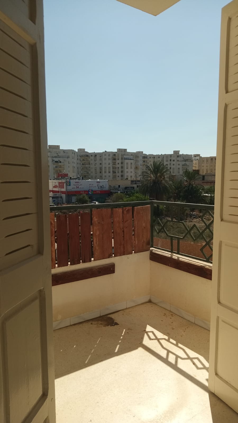 Ain Zaghouan&nbsp;Ain Zaghouan&nbsp;Location&nbsp;Appart. 4 pi�ces&nbsp;S plus trois bien orient� � l'aouina