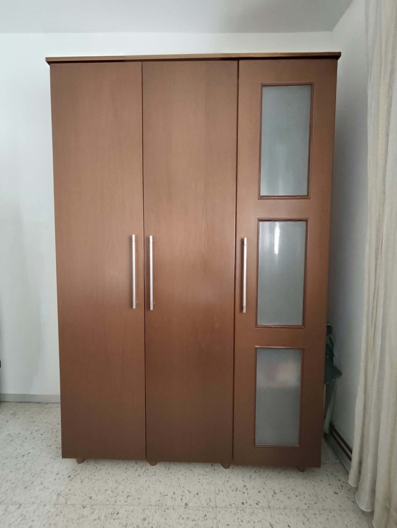 Cite El Khadra&nbsp;Cite Olympeade&nbsp;Chambres � coucher&nbsp;Chambres � coucher&nbsp;Chambre a coucher bois propre