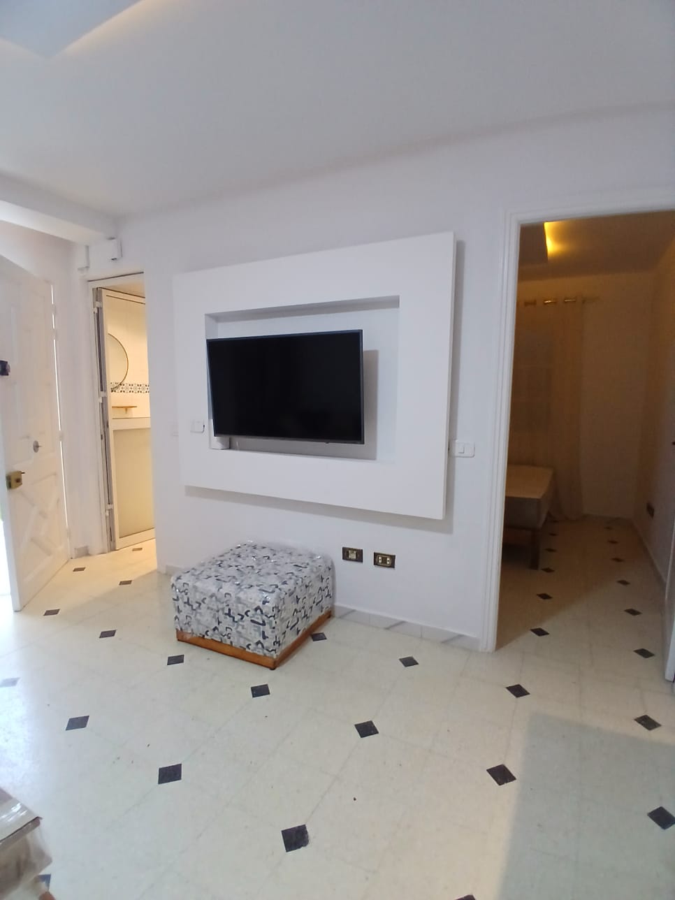 Ariana Ville&nbsp;Cite Ennasr 1&nbsp;Location&nbsp;Appart. 1 pi�ce&nbsp;Appartement s1 neuf � cit� ennasr