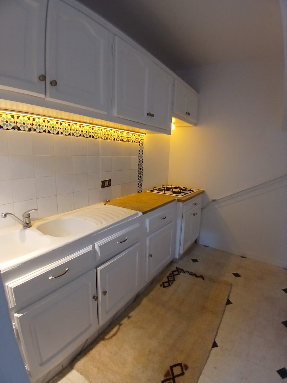 Ariana Ville&nbsp;Cite Ennasr 1&nbsp;Location&nbsp;Appart. 1 pi�ce&nbsp;Appartement s1 neuf � cit� ennasr