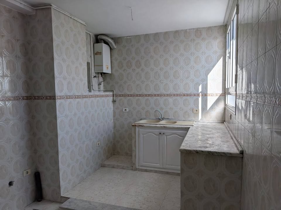 El Ouerdia&nbsp;El Ouerdia&nbsp;Location&nbsp;Appart. 3 pi�ces&nbsp;Ibn sina taher haddad  appartement splus2