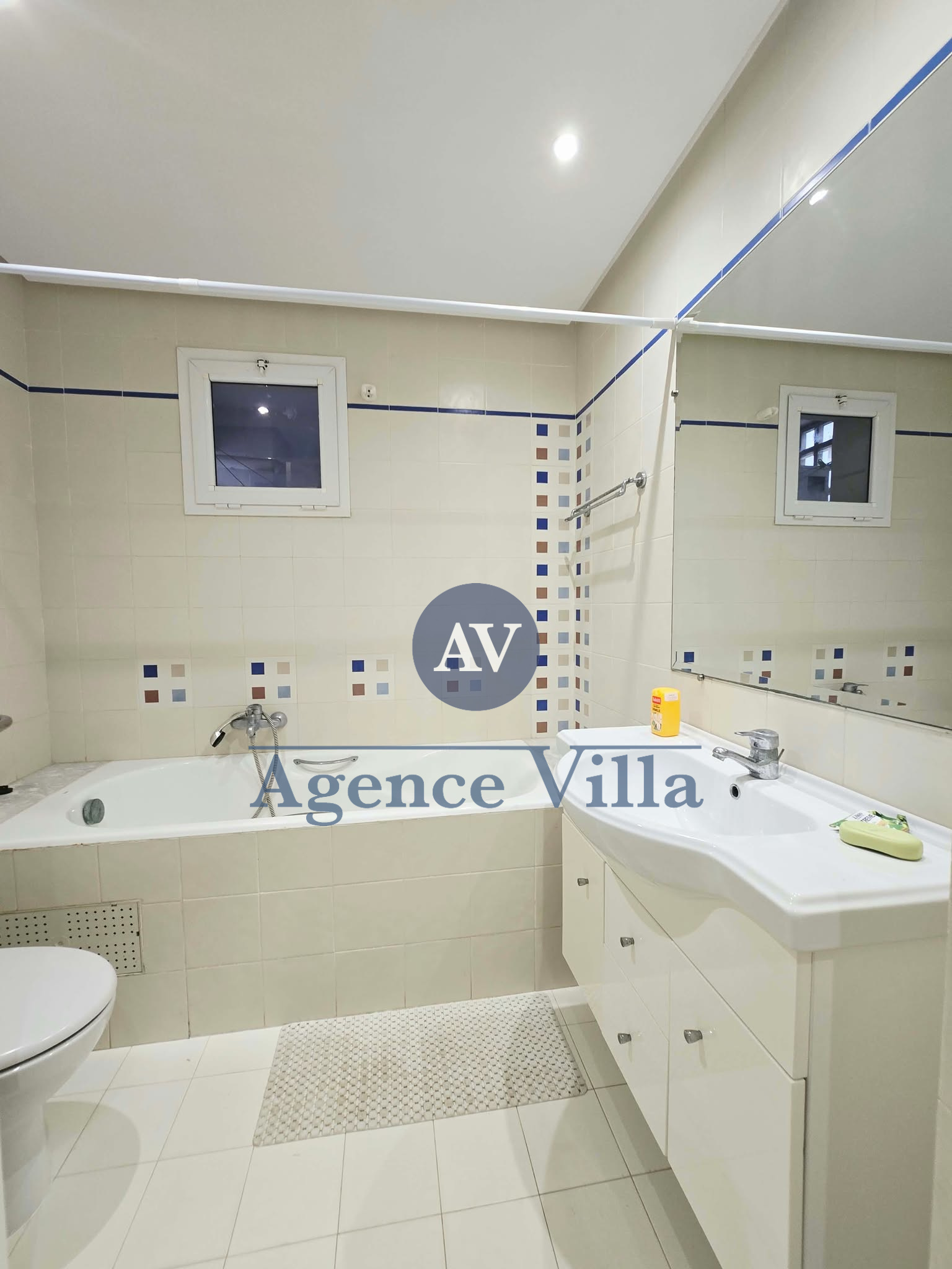 La Marsa&nbsp;Marsa Safsaf&nbsp;Location&nbsp;Appart. 3 pi�ces&nbsp;Appartement s2 meubl� � la marsa plage