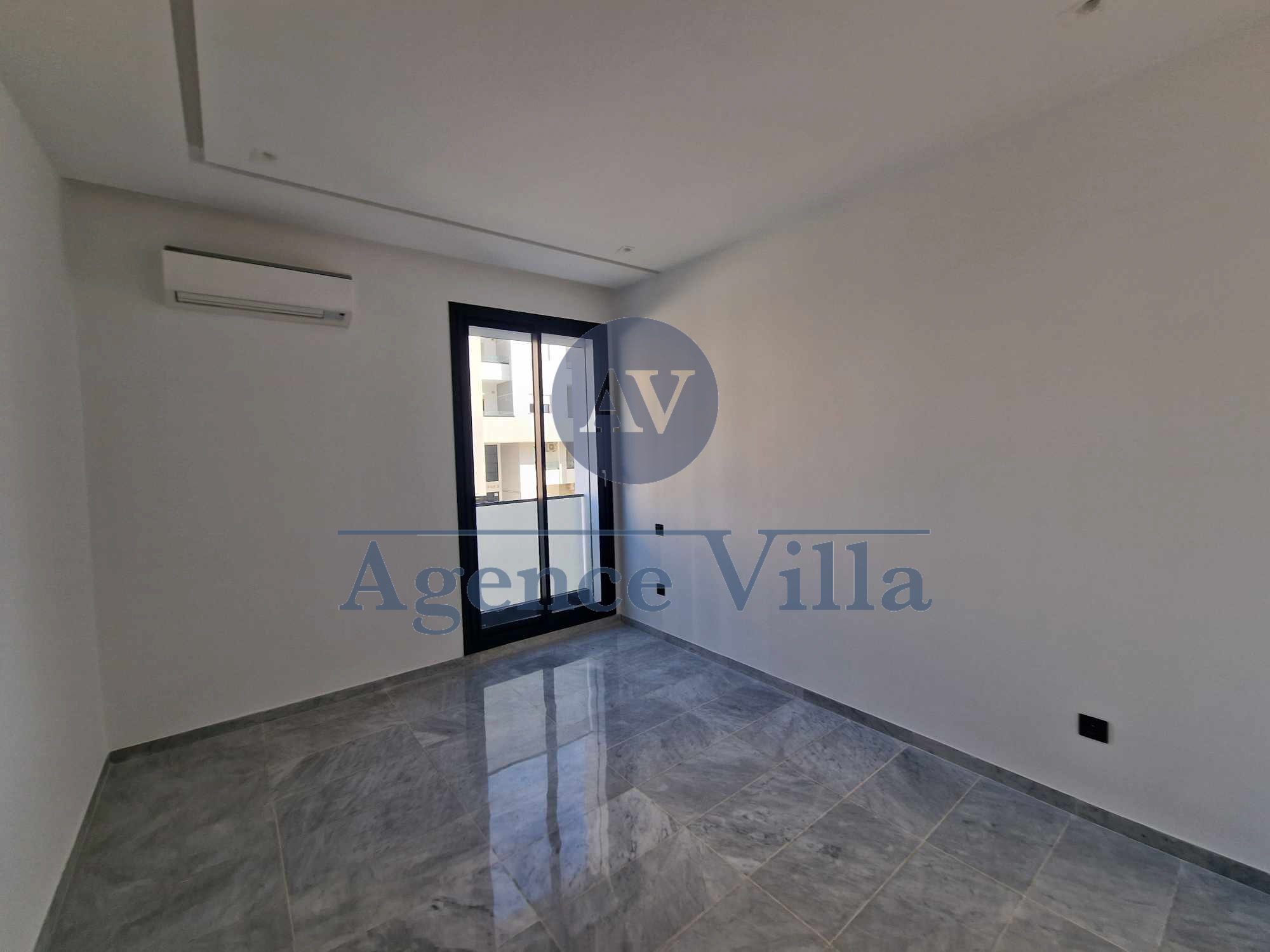 Ain Zaghouan&nbsp;Ain Zaghouan&nbsp;Location&nbsp;Appart. 3 pi�ces&nbsp;Appartement s2 avec balcon ain zaghouan