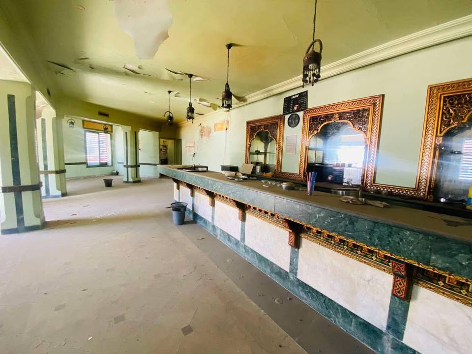 Le Bardo&nbsp;Le Bardo&nbsp;Location&nbsp;Autre&nbsp;Local commercial caf� � bardo