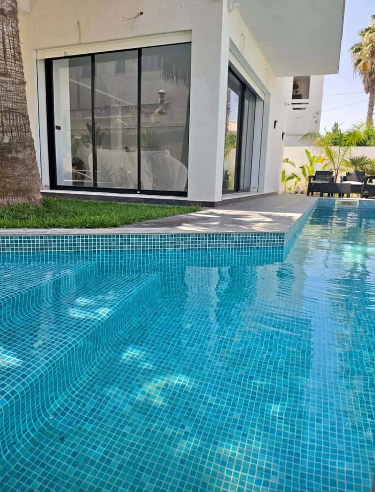 Ariana Ville&nbsp;El Menzah 8&nbsp;Vente&nbsp;Maisons&nbsp;Tres belle villa el menzah 8