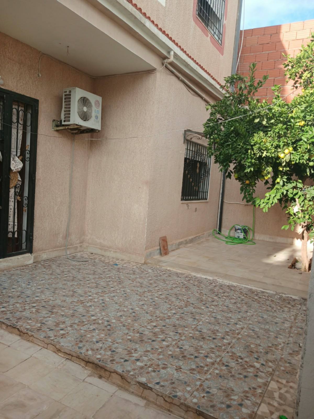 Sidi Hassine&nbsp;Sidi Hassine&nbsp;Location&nbsp;Appart. 4 pi�ces&nbsp;Maison s3  pour famille