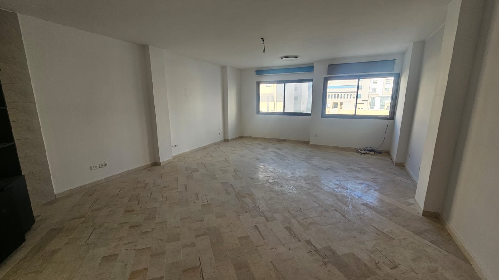 Bab Bhar&nbsp;Montplaisir&nbsp;Bureaux & Commerces&nbsp;Bureau&nbsp;Immeuble en 530m2  � montplaisir