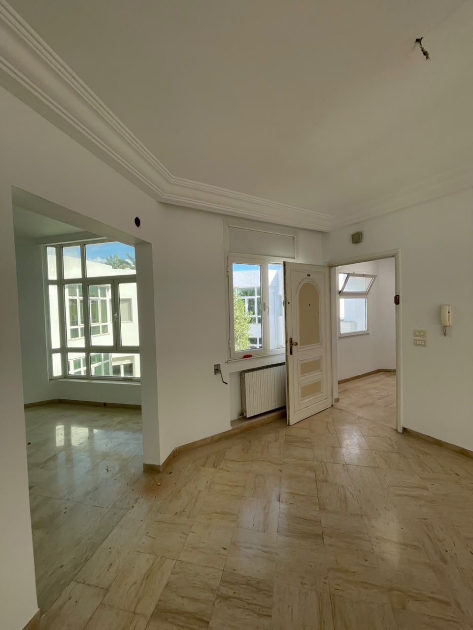 La Soukra&nbsp;La Soukra&nbsp;Vente&nbsp;Appart. 4 pi�ces&nbsp;Appartement s plus 3 � la soukra