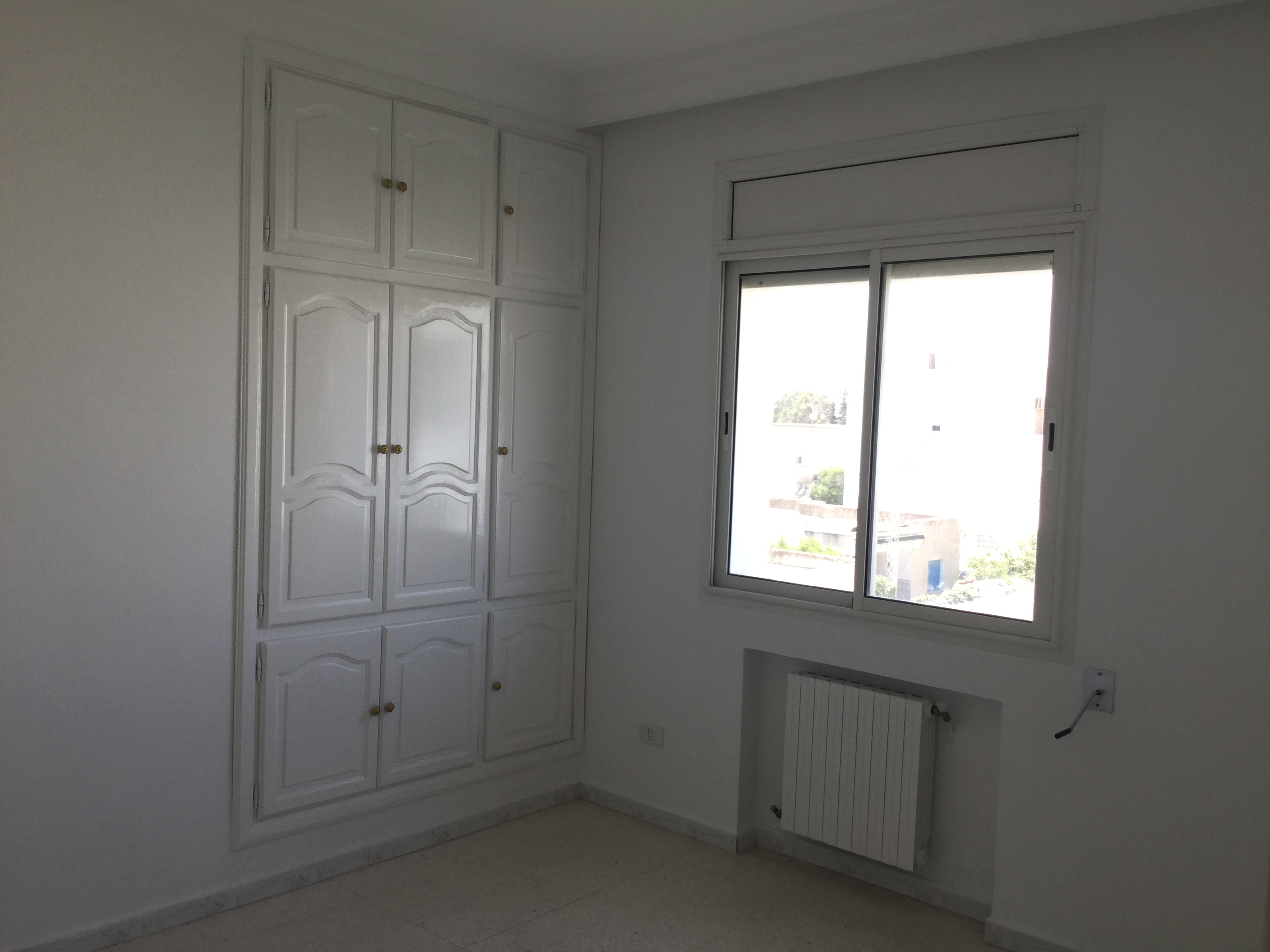 Le Bardo&nbsp;Khaznadar&nbsp;Location&nbsp;Appart. 3 pi�ces&nbsp;Appartement salon plus 3 chambres haut standing