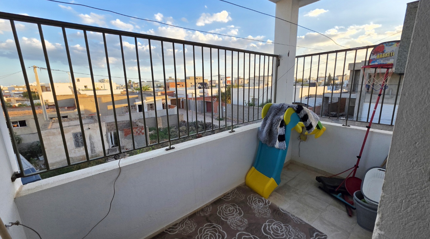 Sfax Sud&nbsp;Merkez Sahnoun&nbsp;Location&nbsp;Appart. 3 pi�ces&nbsp;Appartement meubl� s3 sur rue principal parcjardin
