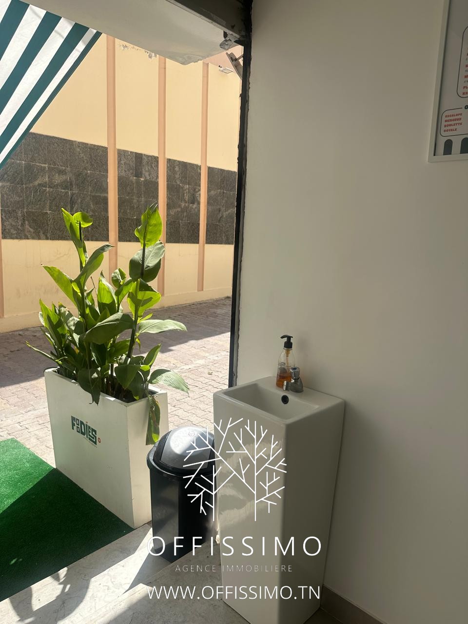 Cite El Khadra&nbsp;Kheireddine Pacha&nbsp;Bureaux & Commerces&nbsp;Fond de Commerce&nbsp;Fond de commerce disponible menzah 6
