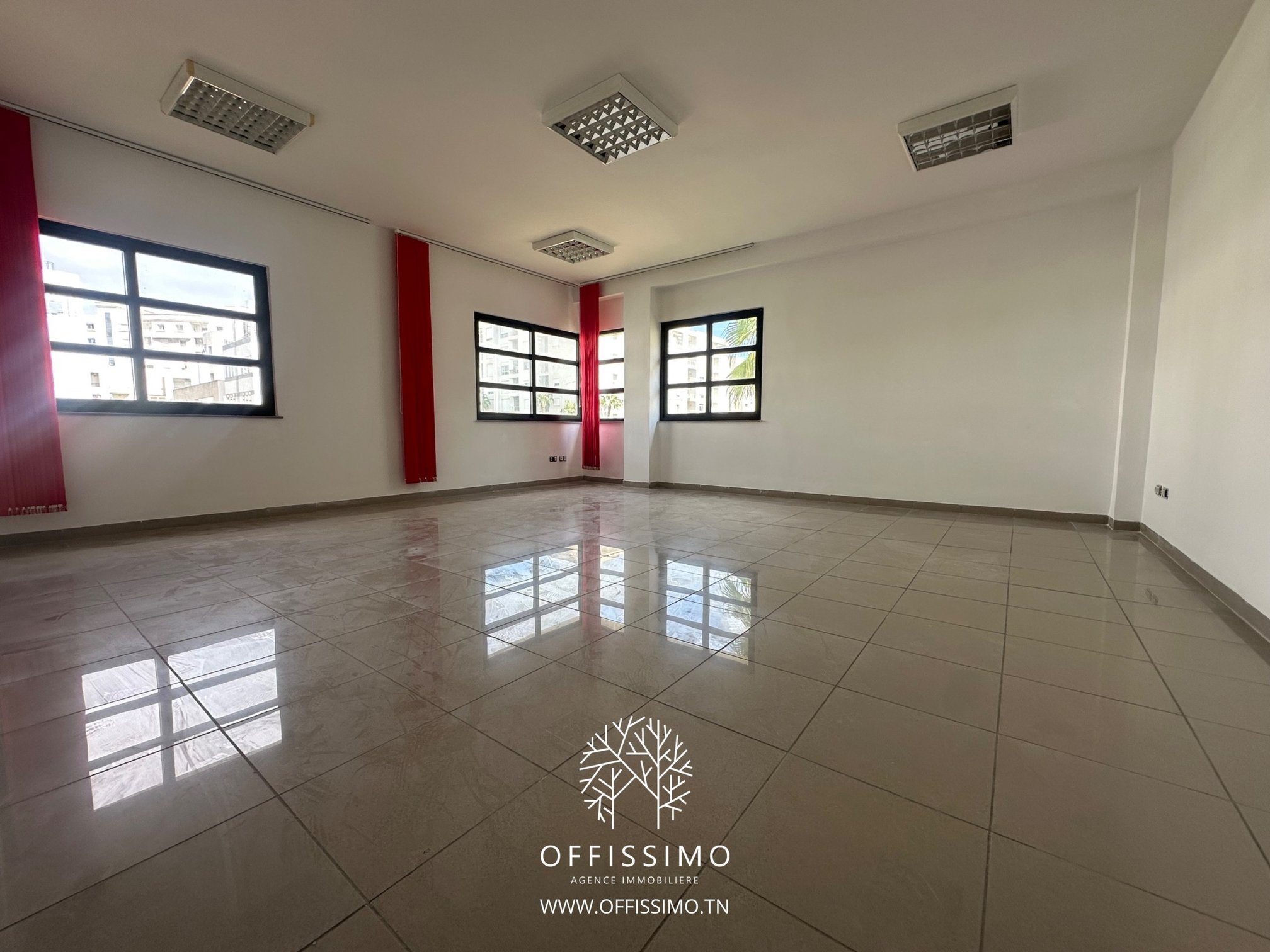 La Marsa&nbsp;Berge Du Lac&nbsp;Location&nbsp;Appart. 2 pi�ces&nbsp;Bureau disponible au lac 2 compos� de 2 pi�ces