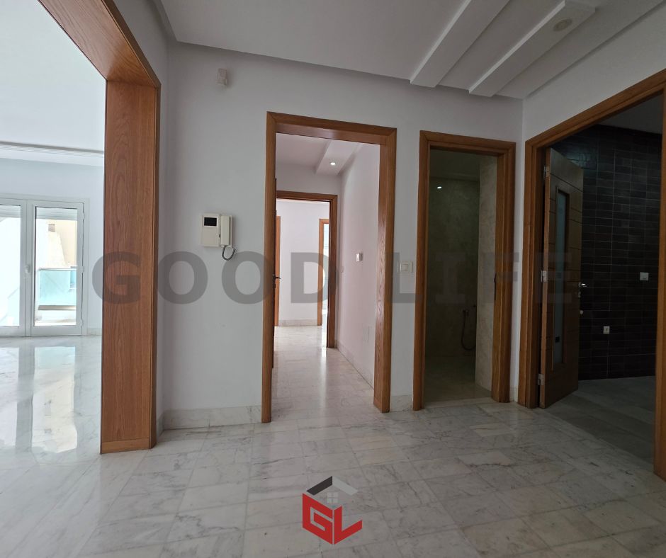 La Marsa&nbsp;Berge Du Lac&nbsp;Location&nbsp;Appart. 3 pi�ces&nbsp;Un appartement s2 au lac2