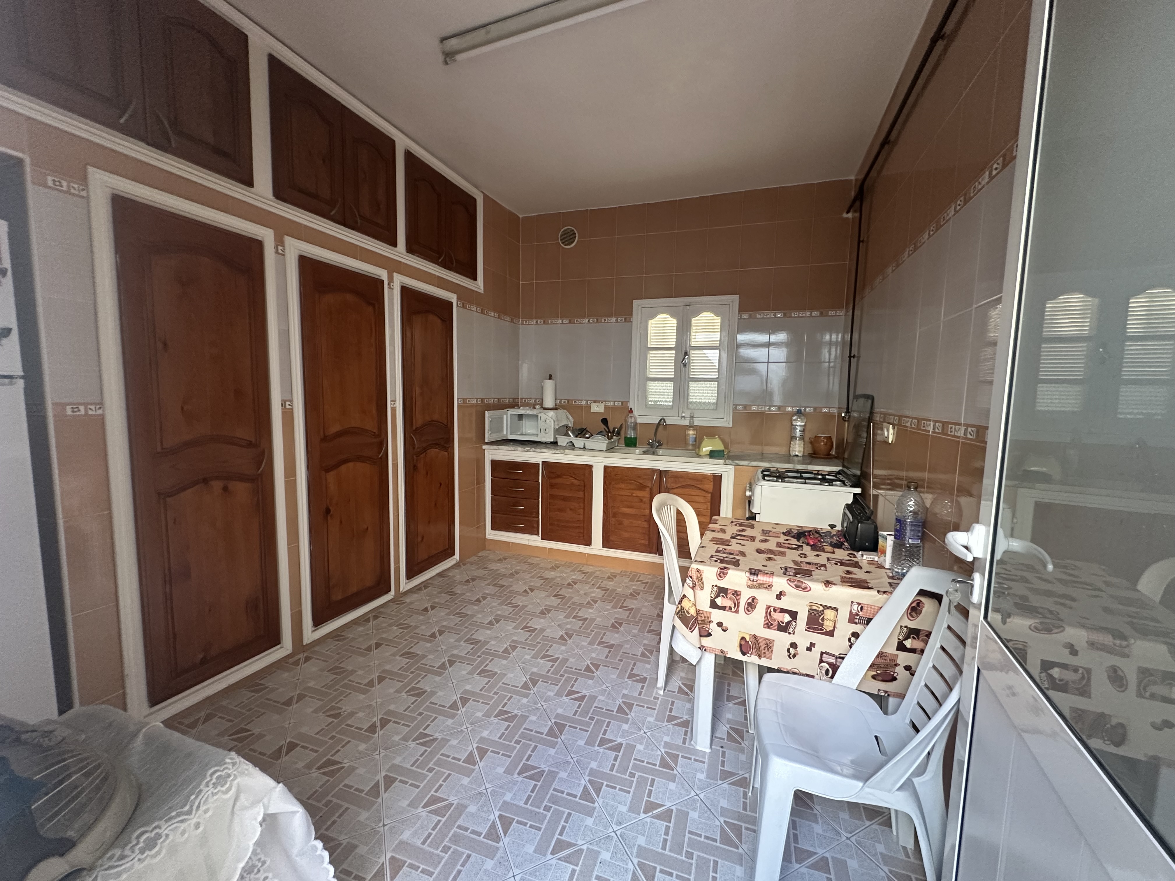 Sousse Jaouhara&nbsp;Cite Sahloul&nbsp;Vente&nbsp;Maisons&nbsp;Sahloul maison sur deux voies