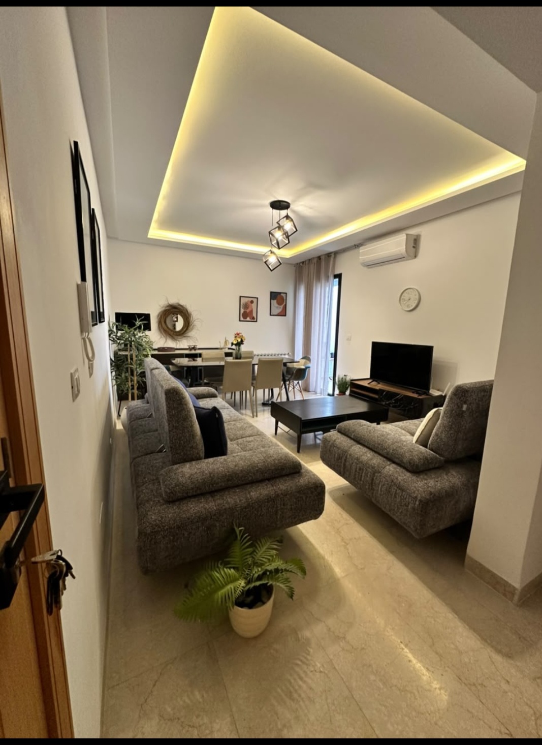 Mnihla&nbsp;Jardins d'el Menzah&nbsp;Location&nbsp;Appart. 3 pi�ces&nbsp;Appartement standing