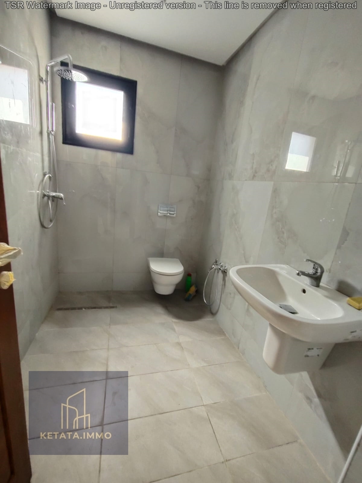 Raoued&nbsp;Cite Ennkhilet&nbsp;Vente&nbsp;Appart. 3 pi�ces&nbsp;Ennkhilette vnt s2 jardin promoteur