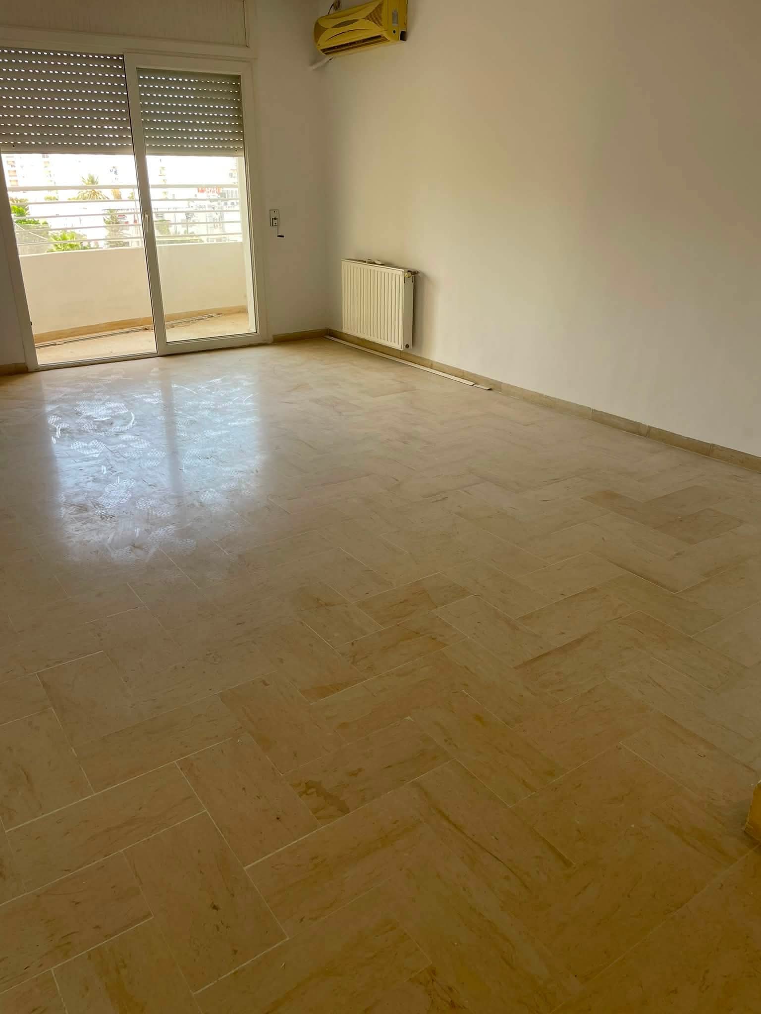 La Marsa&nbsp;El Aouina&nbsp;Vente&nbsp;Appart. 4 pi�ces&nbsp;Aouina vnt app s3