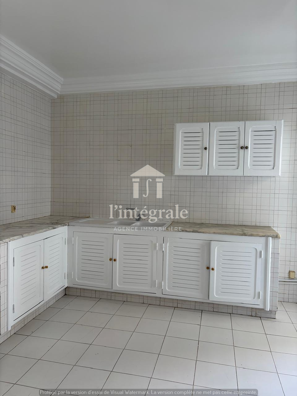 Ariana Ville&nbsp;El Menzah 8&nbsp;Location&nbsp;Appart. 4 pi�ces&nbsp;Spacieux s4
