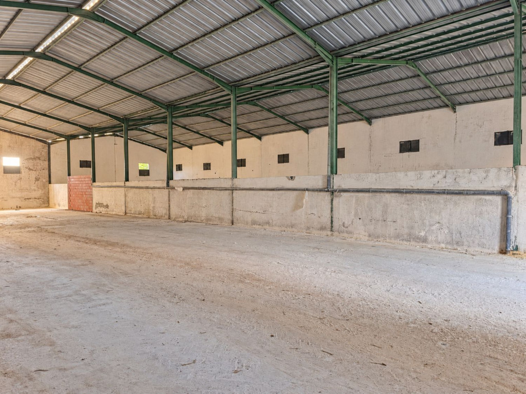 Ben Arous&nbsp;Ben Arous&nbsp;Bureaux & Commerces&nbsp;Fond de Commerce&nbsp;D�p�t de 1 00 m � � naassen