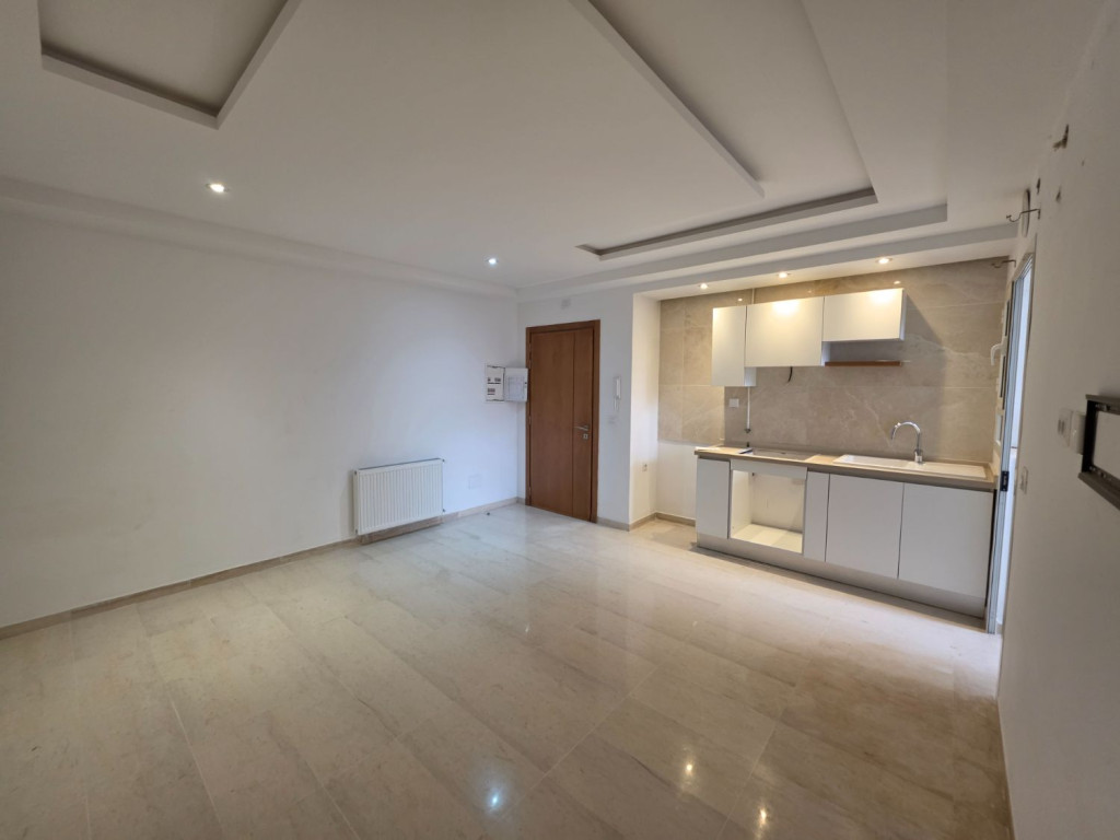 Ben Arous&nbsp;Ben Arous&nbsp;Bureaux & Commerces&nbsp;Fond de Commerce&nbsp;Local commercial megrine