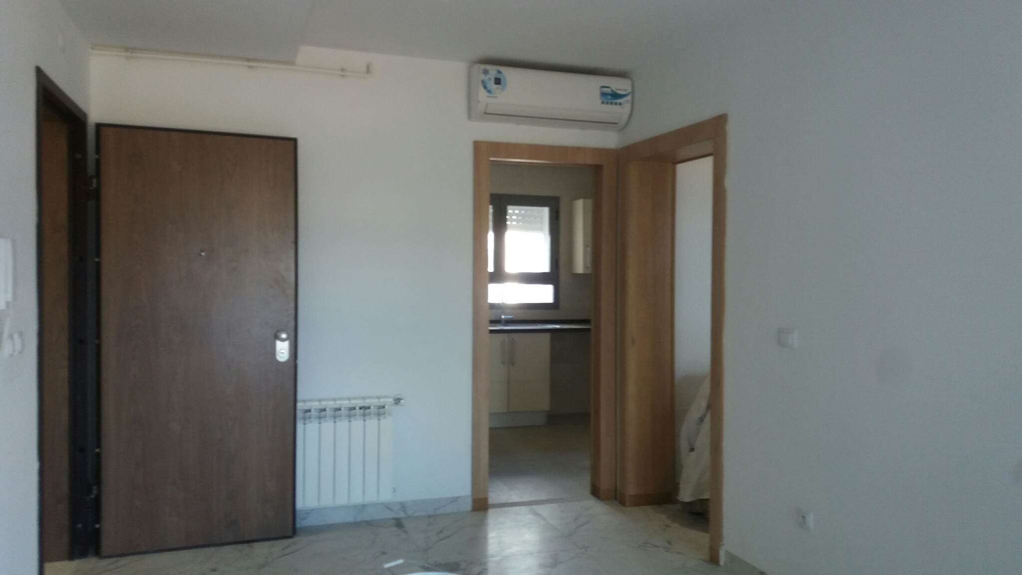 La Soukra&nbsp;La Soukra&nbsp;Location&nbsp;Appart. 2 pi�ces&nbsp;S1 haut standing proche de toutes les commodit�s