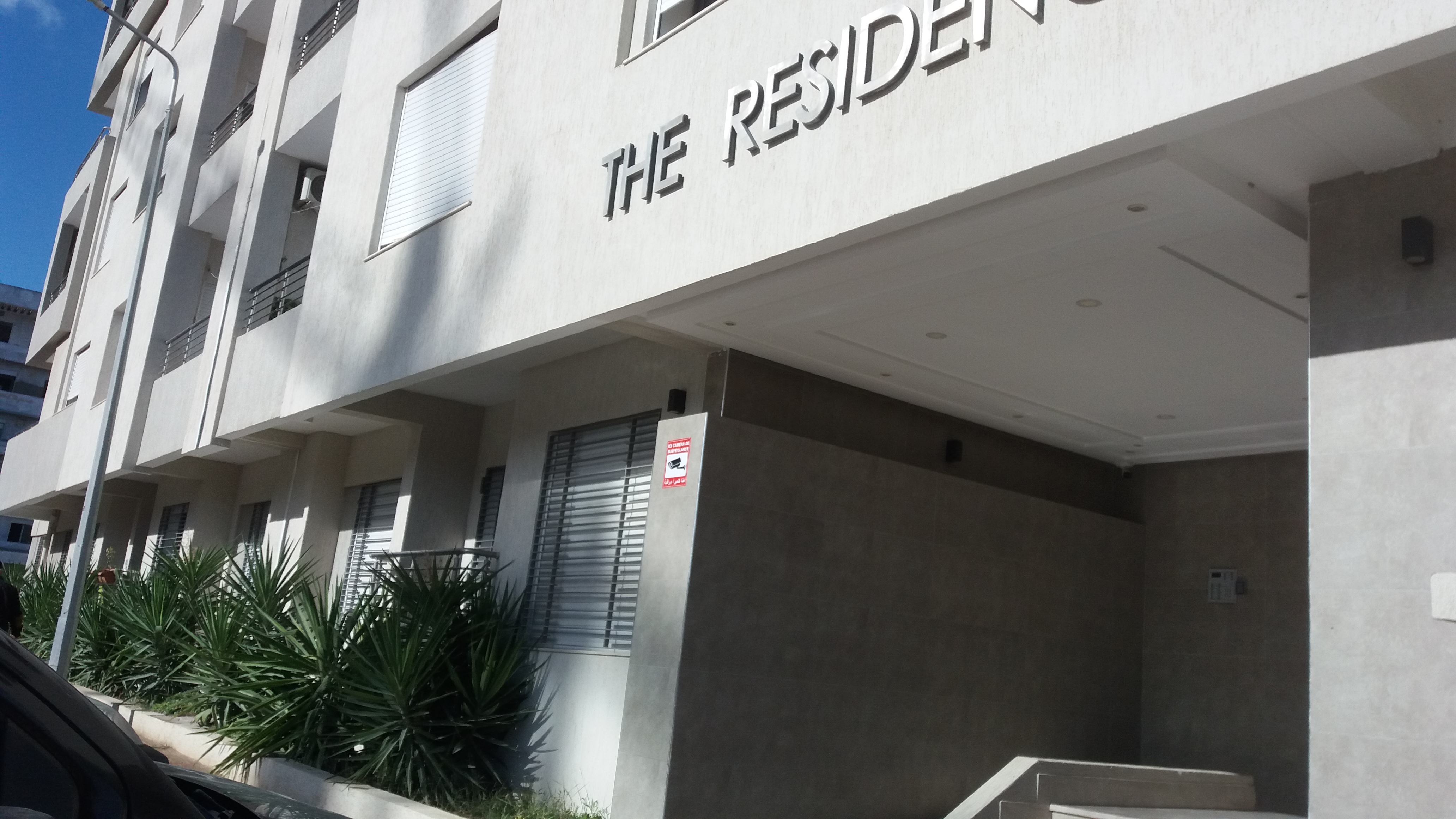 La Soukra&nbsp;La Soukra&nbsp;Location&nbsp;Appart. 2 pi�ces&nbsp;S1 haut standing proche de toutes les commodit�s