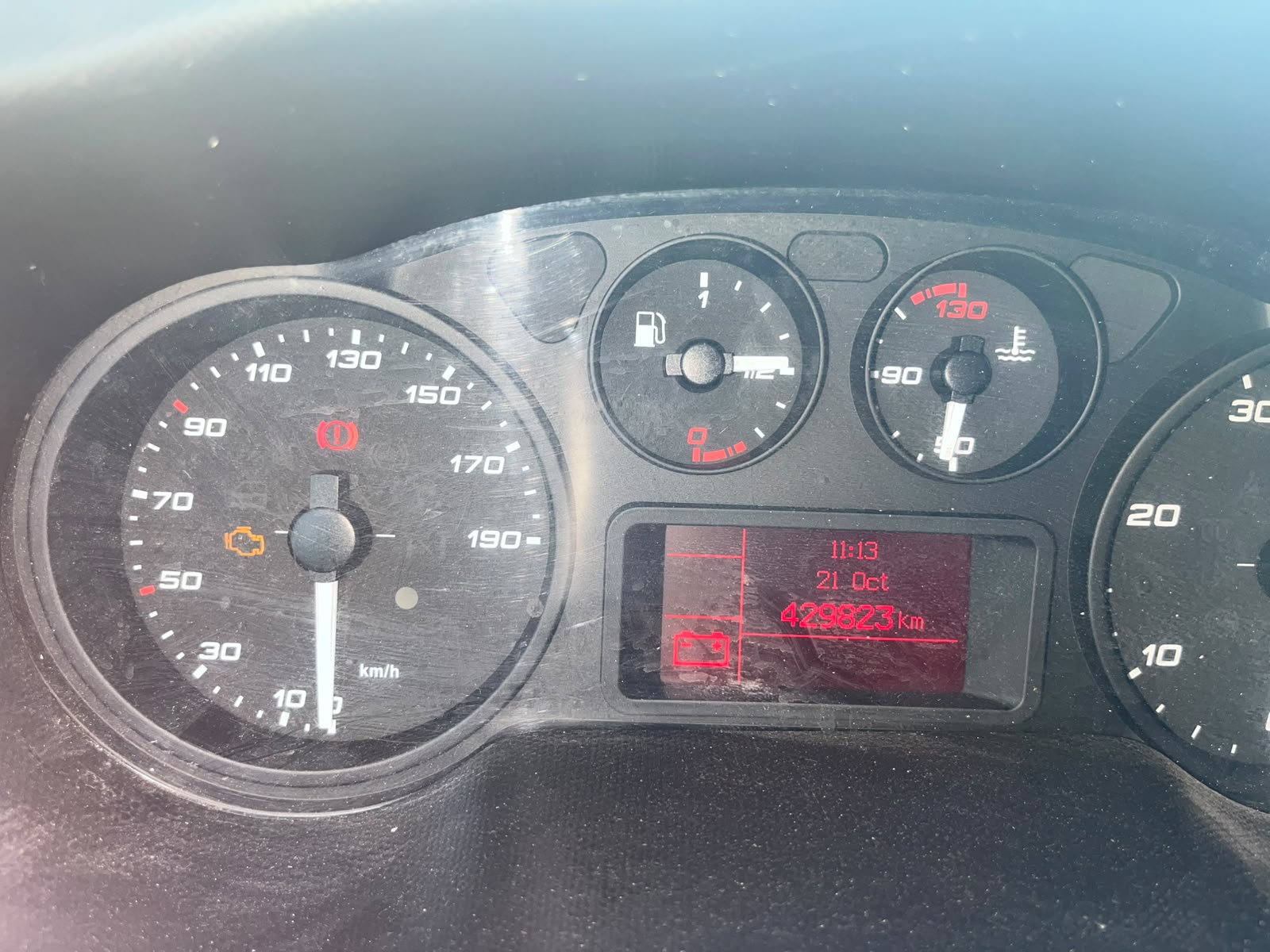 Rades&nbsp;Zone Industrielle 1&nbsp;Iveco&nbsp;Daily&nbsp;Iveco daily 70 c15 equipe de hayon
