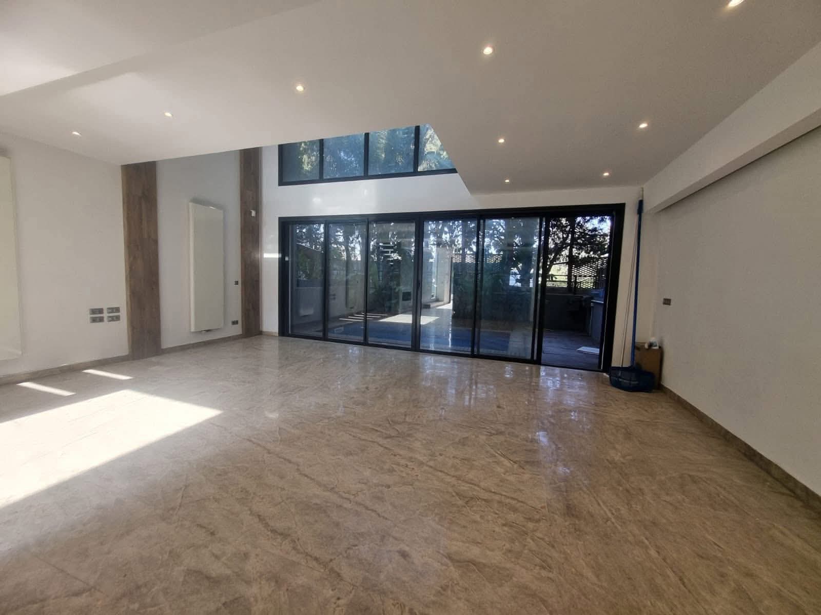 La Soukra&nbsp;La Soukra&nbsp;Vente&nbsp;Duplex&nbsp;Triplex la soukra 1400 md