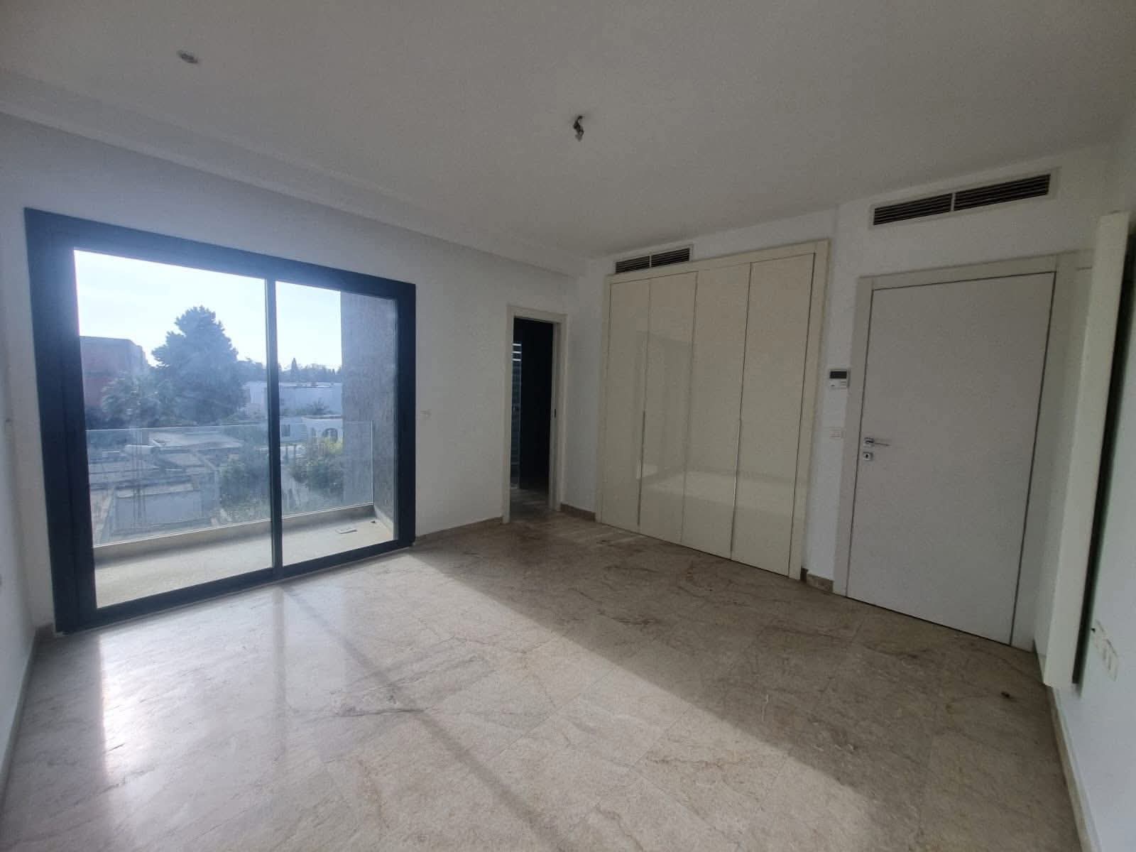La Soukra&nbsp;La Soukra&nbsp;Vente&nbsp;Duplex&nbsp;Triplex la soukra 1400 md