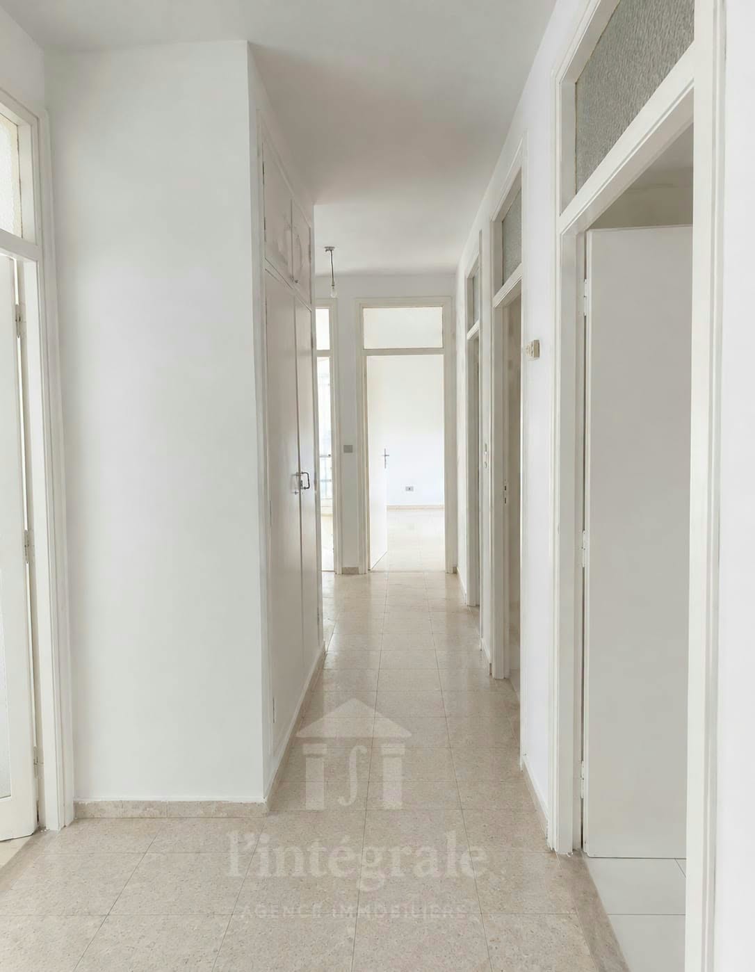 Ariana Ville&nbsp;Cite Ennasr 2&nbsp;Vente&nbsp;Appart. 4 pi�ces&nbsp;Appartement s3 pr�s ben yaghlene
