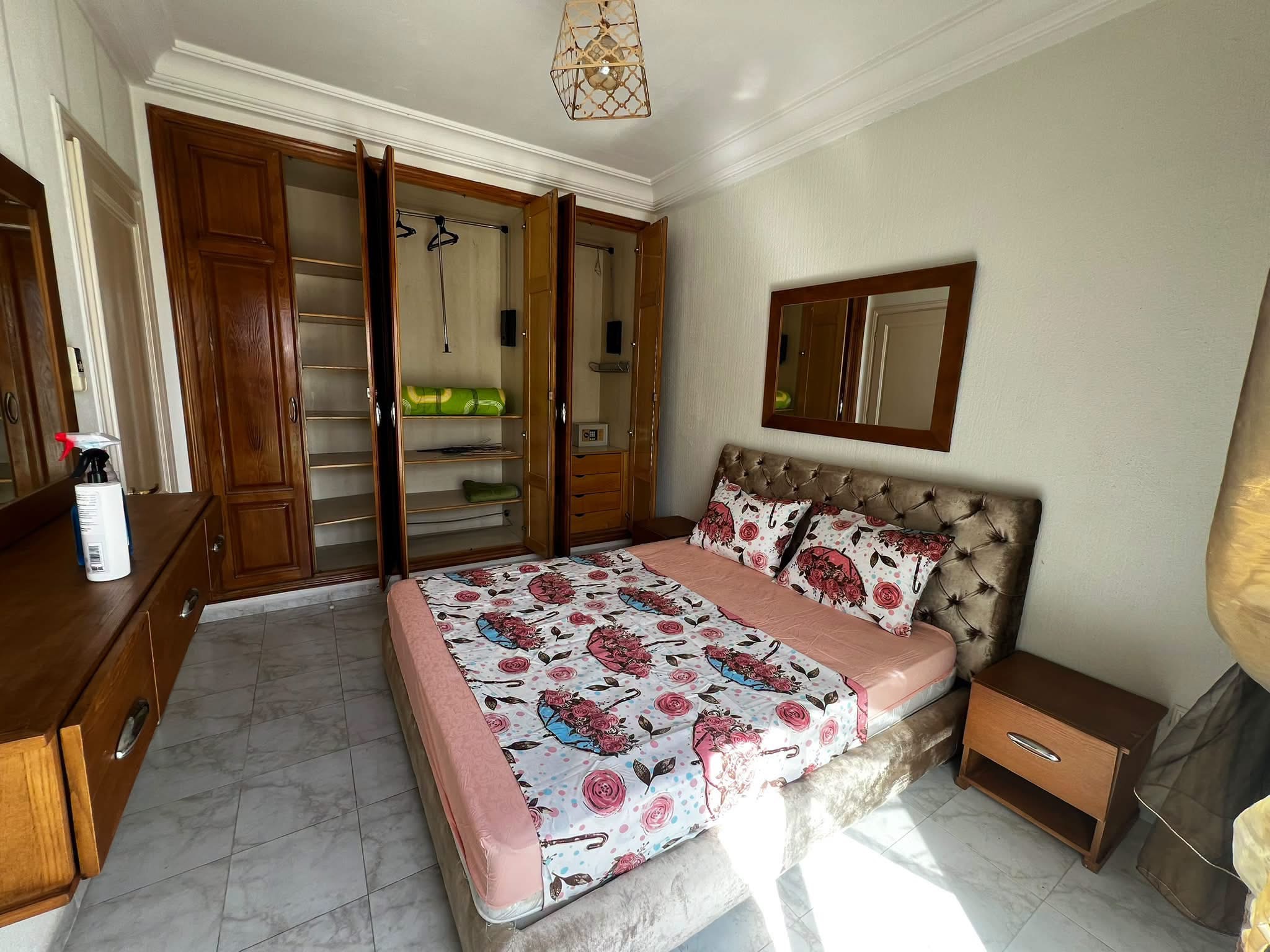 Ariana Ville&nbsp;Cite Ennasr 2&nbsp;Location&nbsp;Appart. 1 pi�ce&nbsp;S1 meuble ennaser 950
