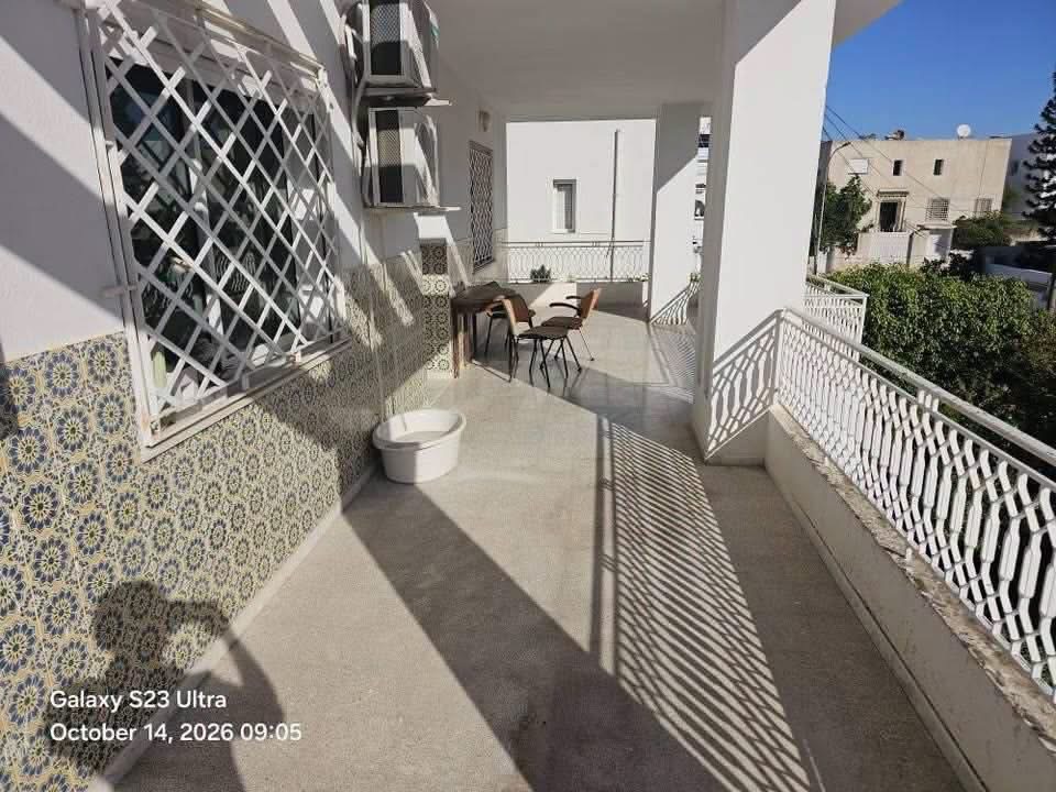 Ariana Ville&nbsp;El Menzah 6&nbsp;Location&nbsp;Appart. 3 pi�ces&nbsp;S3 etage de villa menzah 6 2600
