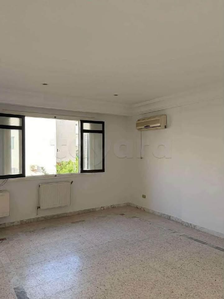 Ariana Ville&nbsp;El Menzah 8&nbsp;Location&nbsp;Appart. 4 pi�ces&nbsp;S4 menzah 8 1600