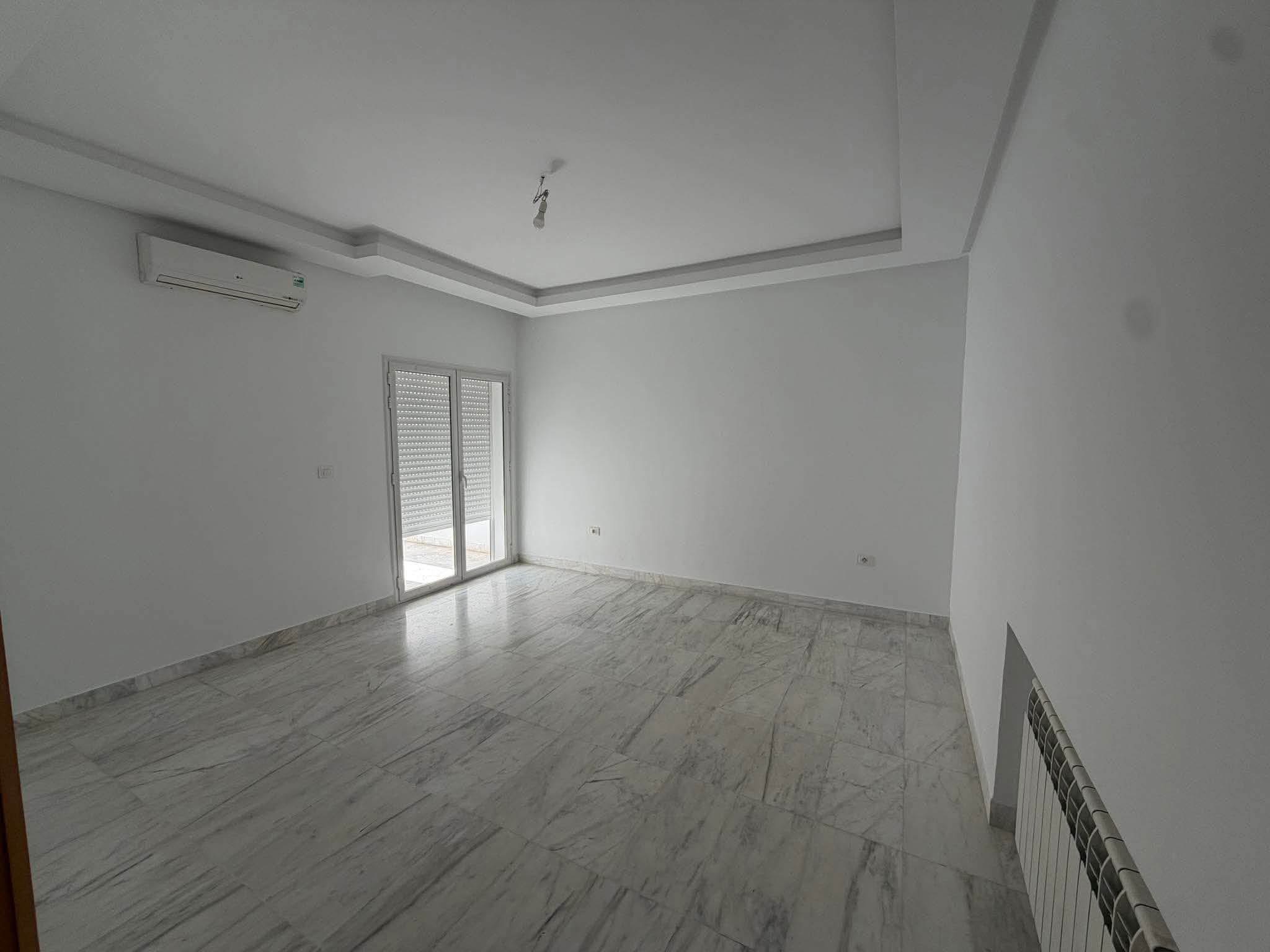 Mnihla&nbsp;Jardins d'el Menzah&nbsp;Location&nbsp;Appart. 2 pi�ces&nbsp;S2 1300 cite el faouz