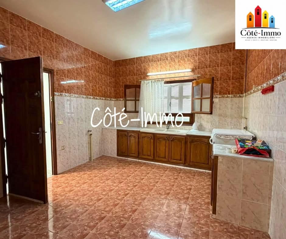 Ezzahra&nbsp;Cite Ennakhil 1&nbsp;Location&nbsp;Appart. 2 pi�ces&nbsp;�tage de villa s2 a ezzahra ennakhil