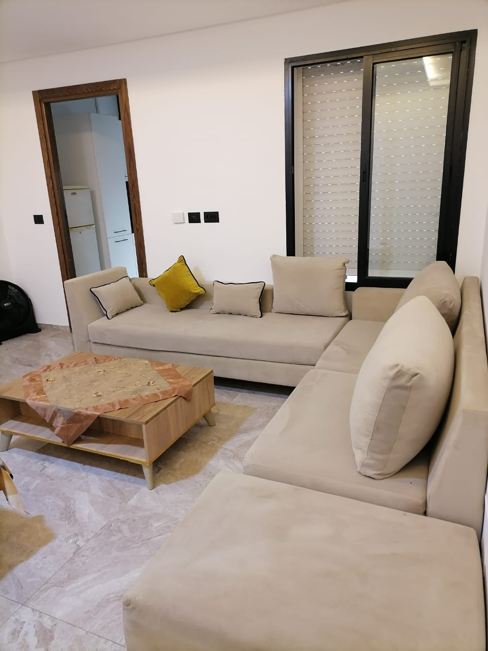 Ain Zaghouan&nbsp;Ain Zaghouan&nbsp;Location&nbsp;Appart. 1 pi�ce&nbsp;App s 0 ht meubl� spacieux ain zaghouan