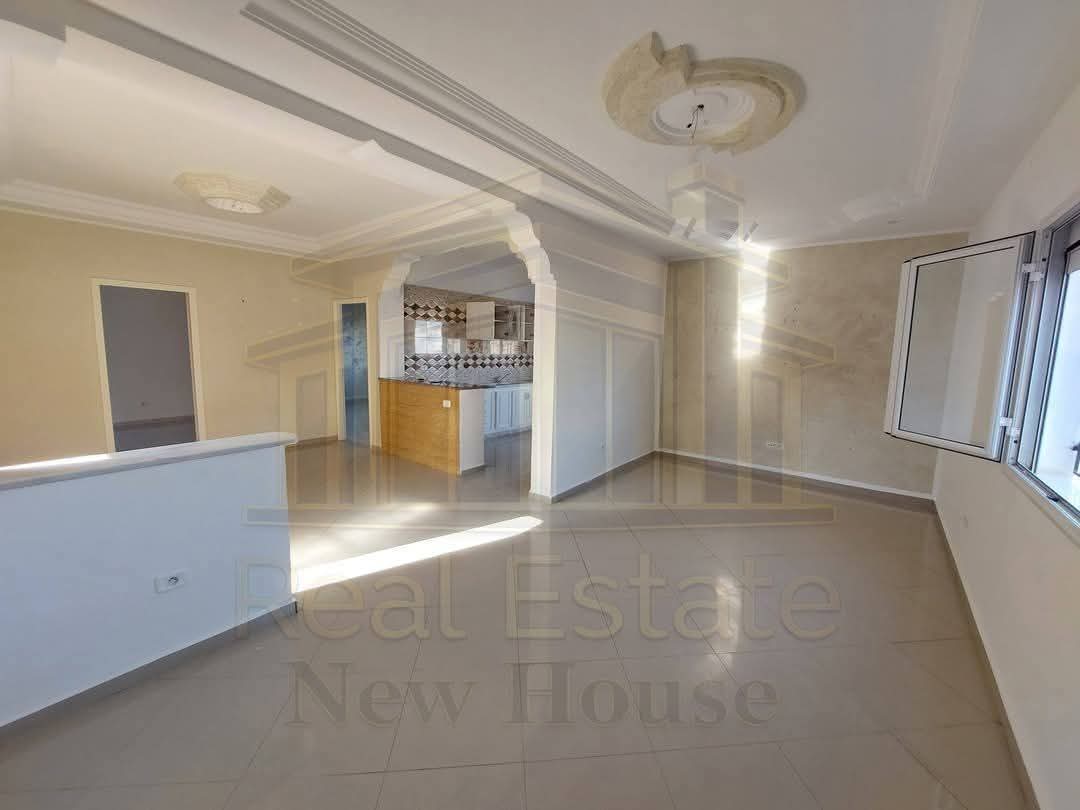 Bizerte Nord&nbsp;Cite Ain Meriem&nbsp;Location&nbsp;Appart. 3 pi�ces&nbsp;Un �tage de villa rez de chauss�e alv 124