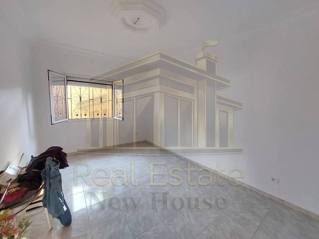Bizerte Nord&nbsp;Cite Ain Meriem&nbsp;Location&nbsp;Appart. 3 pi�ces&nbsp;Un �tage de villa rez de chauss�e alv 124