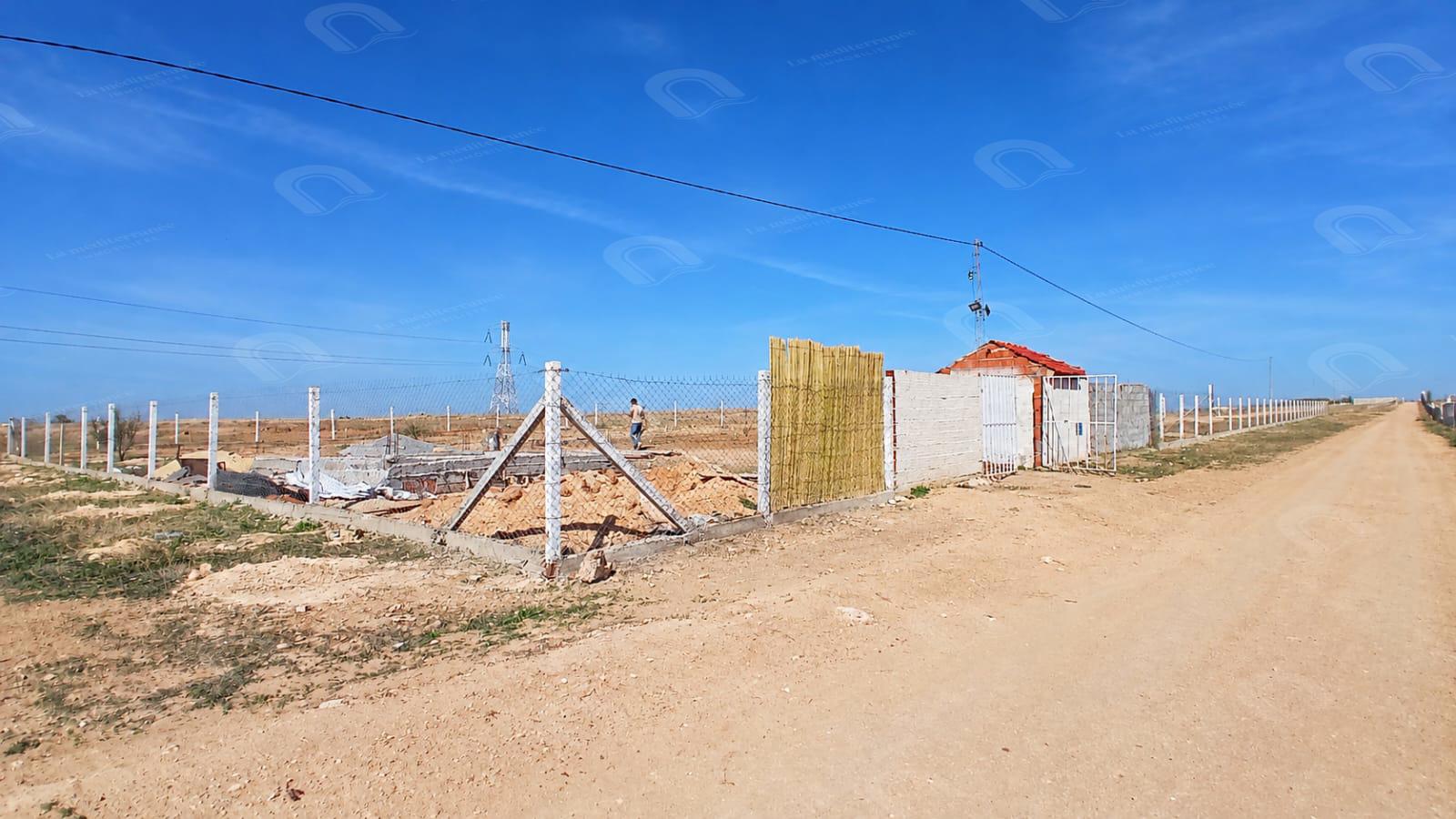 Borj El Amri&nbsp;Borj El Amri&nbsp;Vente&nbsp;Surfaces&nbsp;Un terrain de 1440m2 a borj el amri