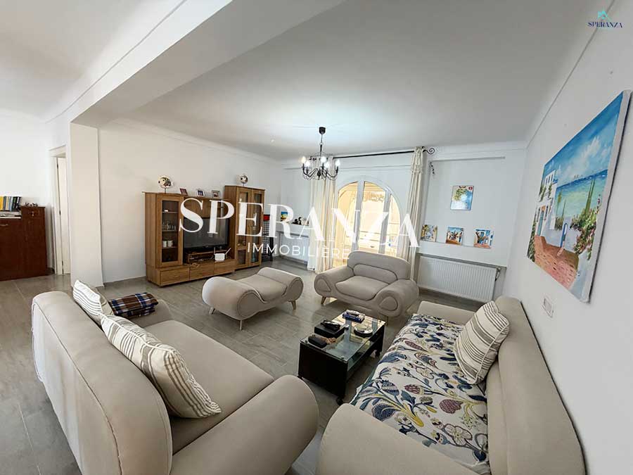 Hammamet&nbsp;Hammamet&nbsp;Location&nbsp;Appart. 4 pi�ces&nbsp;Appartement royal haven
