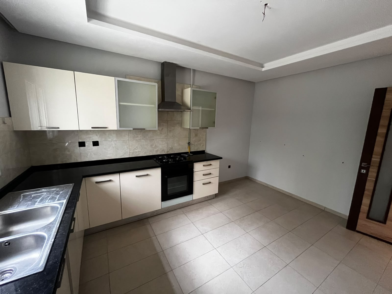 Ain Zaghouan&nbsp;Jardins de Carthage&nbsp;Location&nbsp;Appart. 2 pi�ces&nbsp;S2 au jardin de carthage