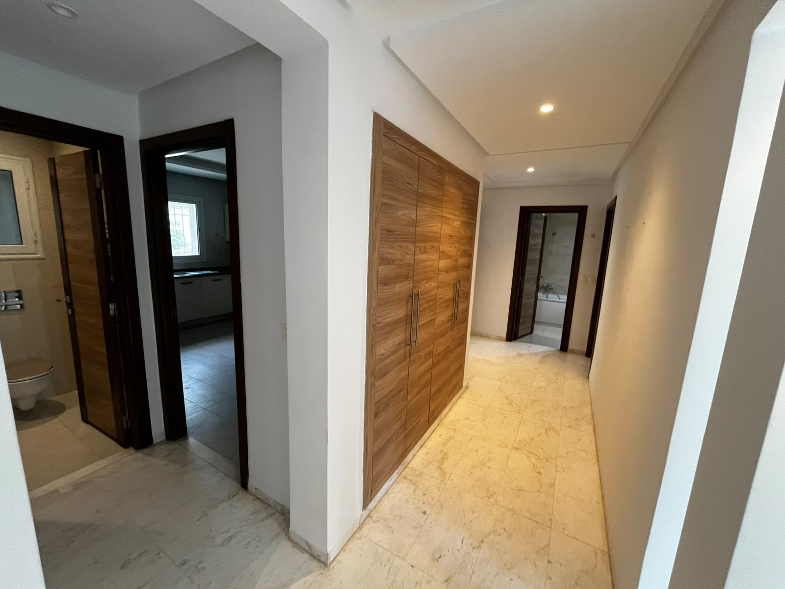 Ain Zaghouan&nbsp;Jardins de Carthage&nbsp;Location&nbsp;Appart. 2 pi�ces&nbsp;S2 au jardin de carthage